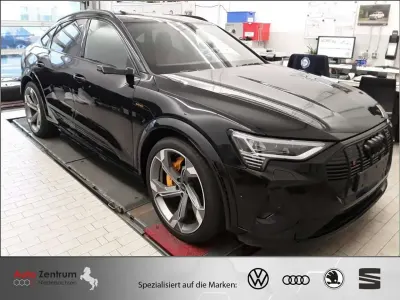 Gebraucht Audi e-tron Sportback Ambiente 369 kW (503 PS) 2023 Schwarz SUV