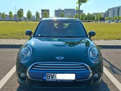 Gebraucht Mini Cooper D 116 PS (85 kW) 2016 Grün Kleinwagen