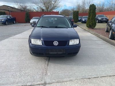 gebraucht VW Bora Variant 1,6 16V TÜV 3/25 Klimaaut.,SHZ,AHK