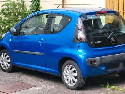 Gebraucht Citroën C1 68 PS (50 kW) 2009 Blau Kleinwagen