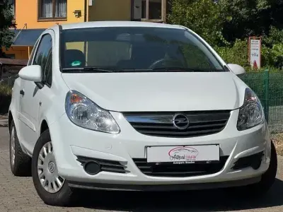 Gebraucht Opel Corsa Selection 60 PS (44 kW) 2009 Weiß Kleinwagen