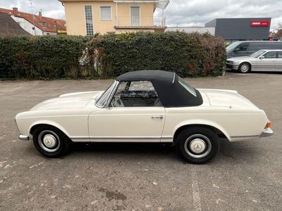 Gebraucht Mercedes 230 150 PS (110 kW) 1964 Weiß Cabrio