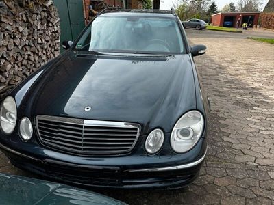 gebraucht Mercedes E320 CDI V6 S211