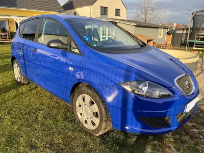 Käytetty Seat Altea Stylance 102 HP (75 kW) 2005 Sininen Tila-auto