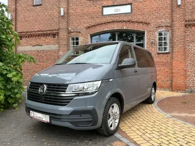 Gebraucht VW Multivan 150 PS (110 kW) 2020 Grau Van / Kleinbus