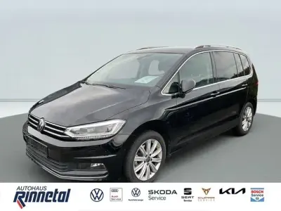 Gebraucht VW Touran Highline 150 PS (110 kW) 2026 Schwarz Van / Kleinbus