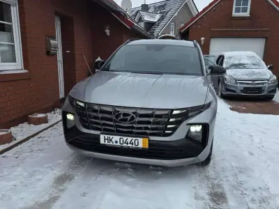 Gebraucht Hyundai Tucson Select 136 PS (100 kW) 2023 Silber SUV