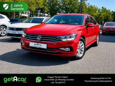 Gebraucht VW Passat Business 122 PS (89 kW) 2023 Rot Kombi