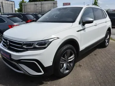 Gebraucht VW Tiguan Allspace Elegance 150 PS (110 kW) 2023 Pure white SUV