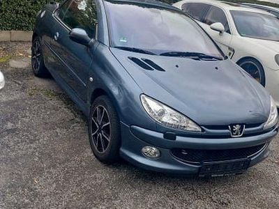 Blau Gebraucht 2006 Peugeot 206 CC Platinum Cabrio | 2.000 € (Fairer Preis)