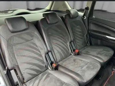 Begagnad Ford S-MAX Titanium 203 HK (149 kW) 2010 Grå Minibuss