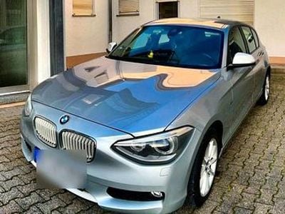 Gebraucht BMW 116 116 PS (85 kW) 2011 Grau Kleinwagen