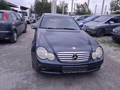 Mercedes C180