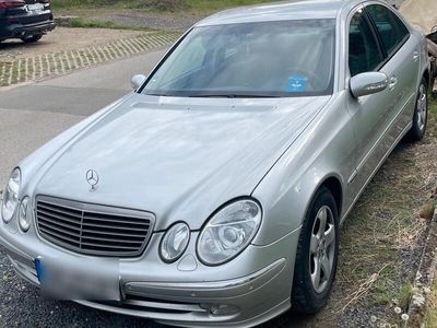 Mercedes E270