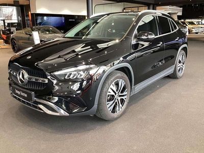 Gebraucht Mercedes GLA200 Progressive 163 PS (119 kW) 2023 Schwarz SUV