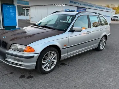 Gebraucht BMW 330 231 PS (169 kW) 2000 Silber Kombi