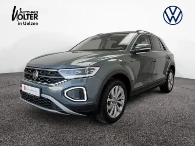 Usado VW T-Roc Beats 150 HP (110 kW) 2023 Azul SUV
