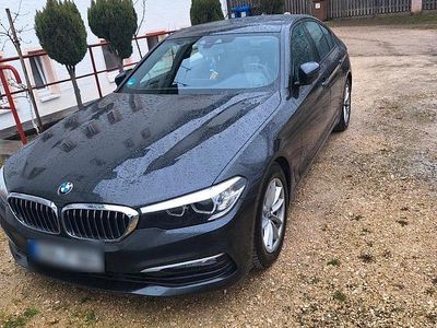 Gebraucht BMW 520 190 PS (139 kW) 2018 Grau Limousine