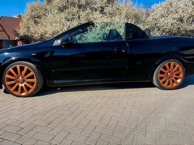 Gebraucht Opel Astra Cabriolet 147 PS (108 kW) 2005 Schwarz Cabrio
