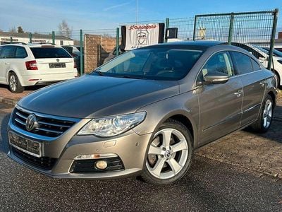 Braun Gebraucht 2011 VW Passat Limousine | 6.980 € (Guter Preis)
