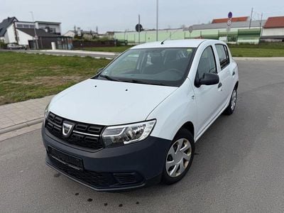 Gebraucht Dacia Sandero Acces 73 PS (53 kW) 2019 Weiß Limousine