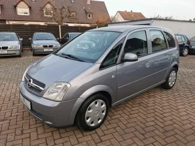 Używany Opel Meriva Edition 90 KM (66 kW) 2005 Srebrny Minivan