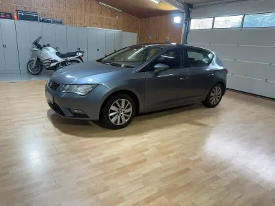 Occasion Seat Leon 105 ch (77 kW) 2014 Gris Berline