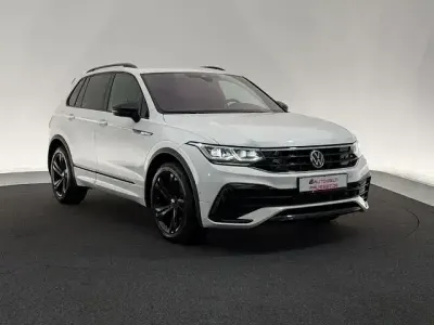 Gebraucht VW Tiguan R-line 150 PS (110 kW) 2022 Weiß SUV