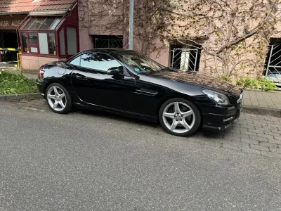Gebraucht Mercedes SLK200 184 PS (135 kW) 2013 Schwarz Cabrio