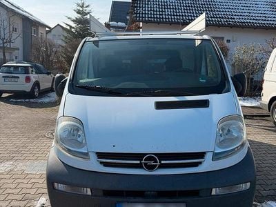 Gebraucht Opel Vivaro 101 PS (74 kW) 2006 Weiß Van / Kleinbus