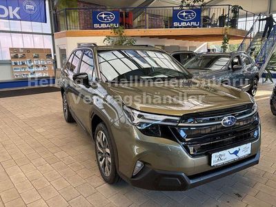 Usata Subaru Forester Platinum 136 CV (100 kW) 2025 Bianco SUV