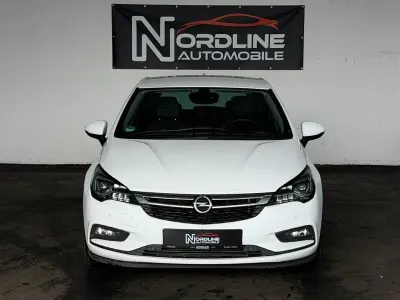 Usata Opel Astra Innovation 200 CV (147 kW) 2016 Bianco Berlina