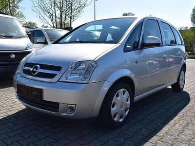 Usata Opel Meriva Edition 101 CV (74 kW) 2005 Argento Monovolume