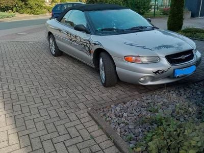 Gebraucht Chrysler Stratus 163 PS (119 kW) 2000 Silber Cabrio