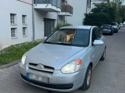 Gebraucht Hyundai Accent 110 PS (80 kW) 2006 Grau Coupé