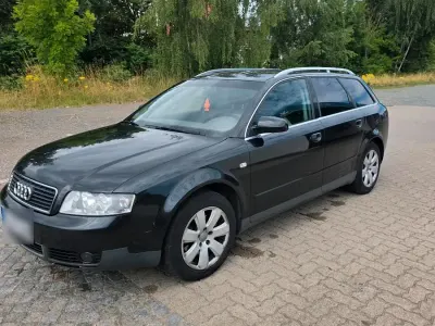 Gebraucht Audi A4 Ambiente 131 PS (96 kW) 2002 Schwarz Kombi