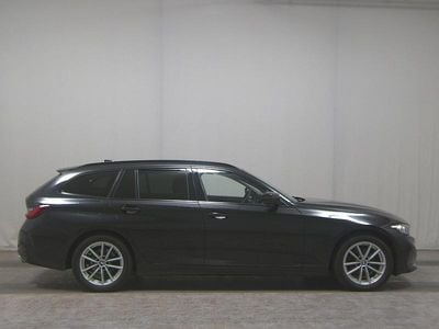 Usata BMW 320 190 CV (139 kW) 2023 Nero Station wagon
