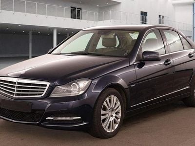 Usata Mercedes C250 204 CV (150 kW) 2011 Blu Berlina