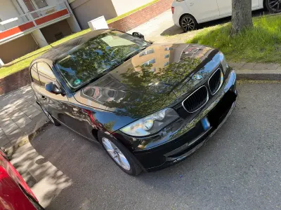 Gebraucht BMW 118 Coupé Sport Line 143 PS (105 kW) 2011 Schwarz Coupé