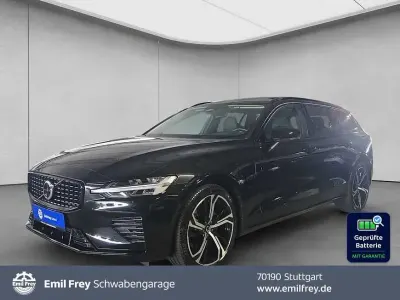 Gebraucht Volvo V60 Ultra 349 PS (256 kW) 2024 Onyx black metallic Kombi