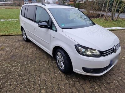 Gebraucht VW Touran Match 140 PS (102 kW) 2012 Weiß Van / Kleinbus