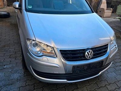 Gebraucht VW Touran 140 PS (102 kW) 2008 Silber Van / Kleinbus