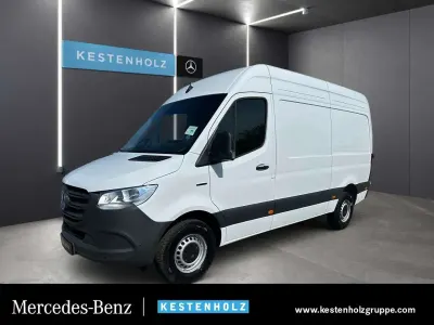 Gebraucht Mercedes Sprinter 100 kW (136 PS) 2024 Arktikweiß Van