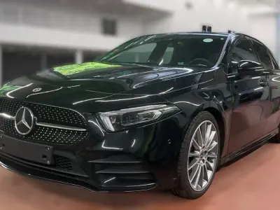 Gebraucht Mercedes A250 Night 224 PS (164 kW) 2023 Schwarz Limousine