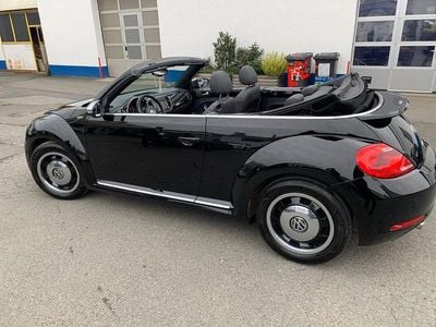 Second-hand VW Beetle S 105 CP (77 kW) 2014 Negru Hatchback