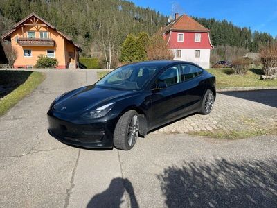 gebraucht Tesla Model 3 Performance in schwarz mit EAP