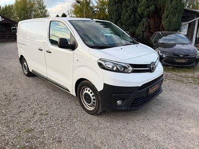 Gebraucht Toyota Proace Comfort 116 PS (85 kW) 2016 Weiß Van / Kleinbus