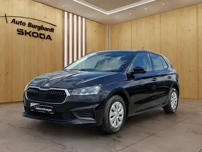 Gebraucht Skoda Fabia Active 66 PS (48 kW) 2022 Blackmagic perleffekt Kleinwagen