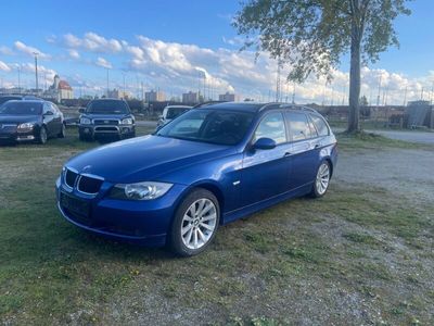 gebraucht BMW 320 i Turing Temp/Sitzh/Panoram/klima/Ketteneu+++