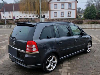 Usata Opel Zafira OPC 200 CV (147 kW) 2008 Grigio Monovolume